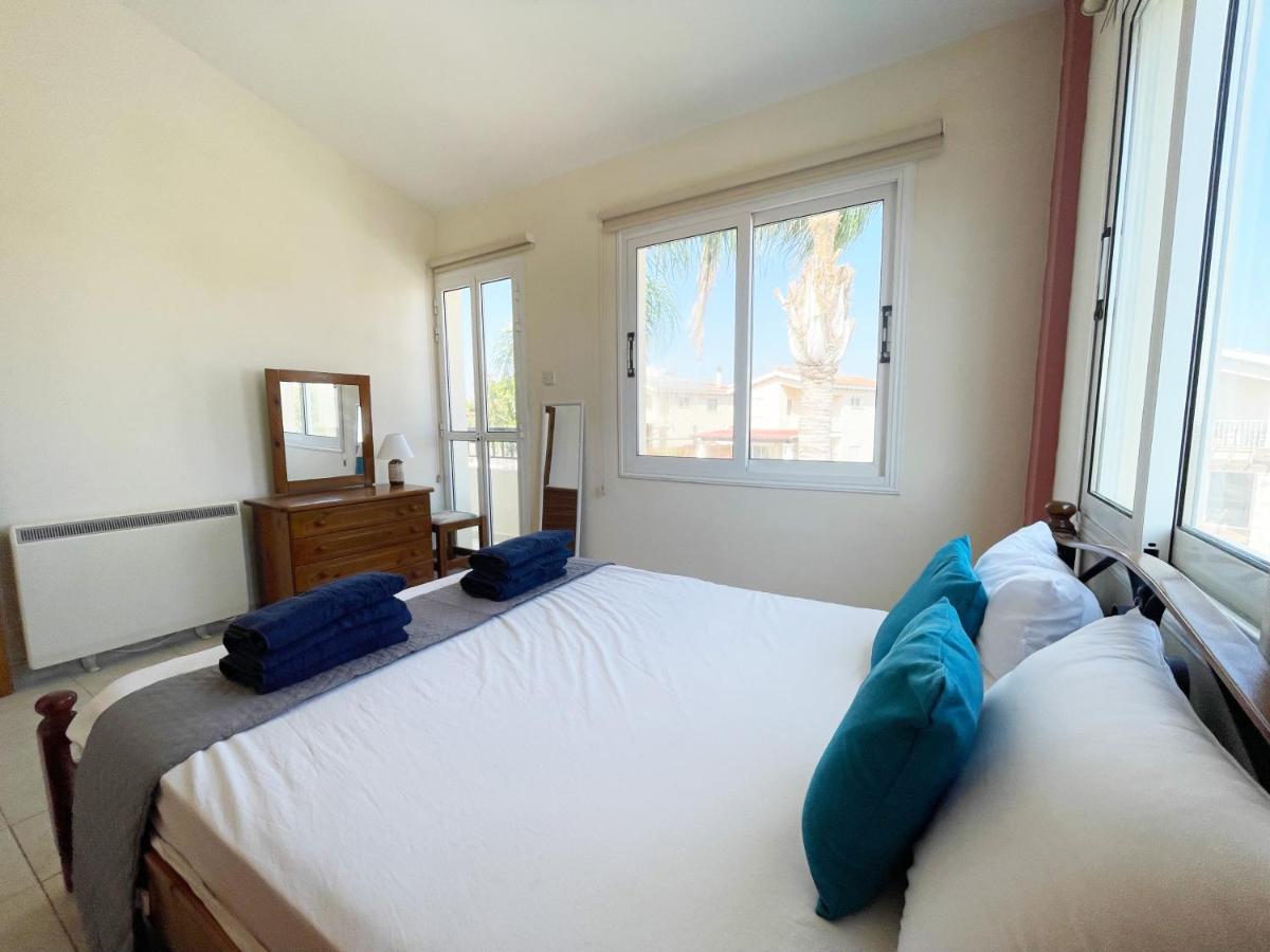 Sunset Pearl Holiday Villa Ayia Napa Exterior photo